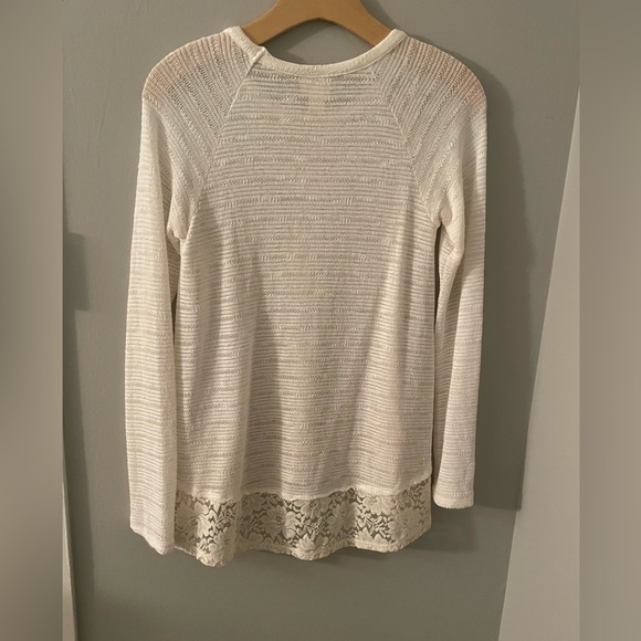 Lace Trimmed White Sweater - Picture 3 of 7